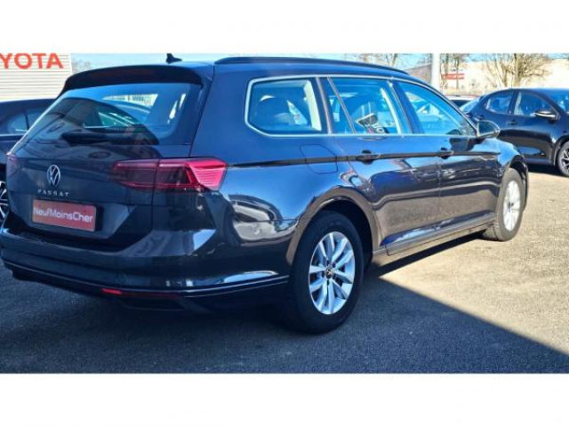 VOLKSWAGEN Passat SW Style 2.0 TDI 122cv DSG7 + Cuir VIENNA + LED MATRIX + Pack Travel Assist + Keyless Access