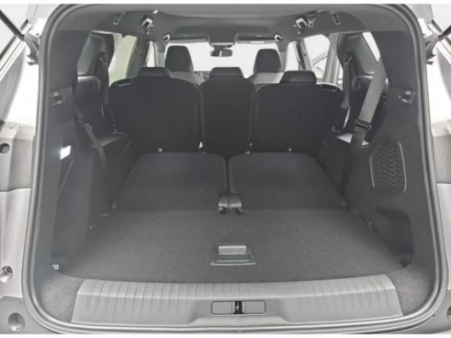 PEUGEOT 5008 Allure Hybrid 145cv e-DCS6 7 Places + Pack Panoramic Navigation + NEUF 0KM
