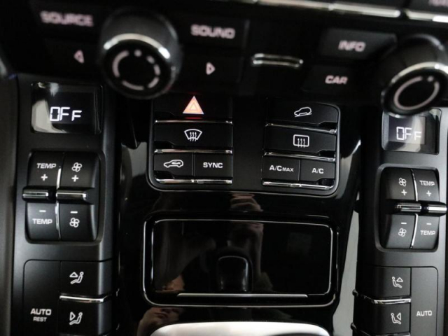PORSCHE CAYENNE 3.0 V6 TDI 262cv Tiptronic Origine France