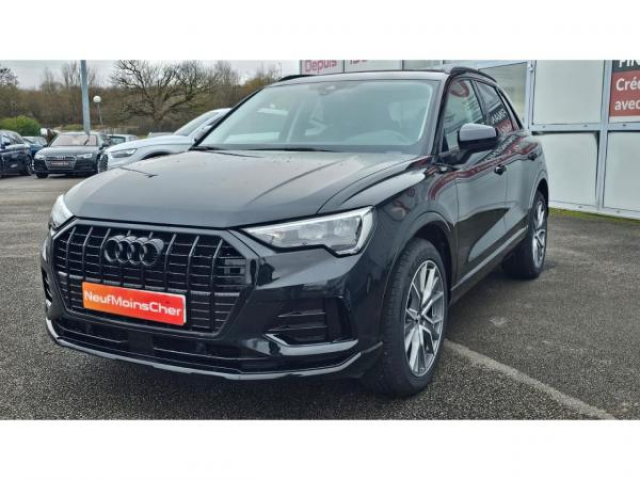 AUDI Q3 35 TDI 150cv S-tronic Black Pack + Carplay + Hayon electrique + Jantes 19