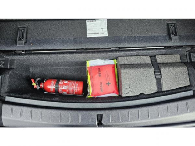 BMW serie 2 gran tourer ADVANTAGE 216dA BVA 7 Places + Attelage Amovible + Navigation + Sieges AV Chauffant