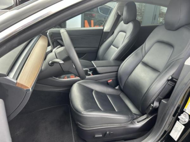 TESLA MODEL 3 RWD Standard Plus 50kWh  TVA RECUPERABLE