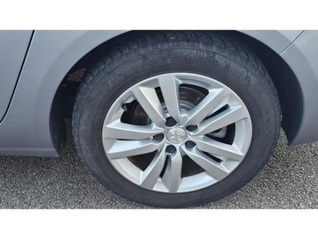 PEUGEOT 308 SW Active Business 1.5 BlueHDi 130cv EAT8 + caméra de recul