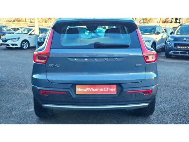 VOLVO XC40 Momentum D3 150cv + Camera de recul + Navigation + Systeme audio
