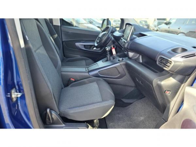 PEUGEOT RIFTER ALLURE 1.5 BlueHDi 130cv + Grip Control + Attelage + Navigation