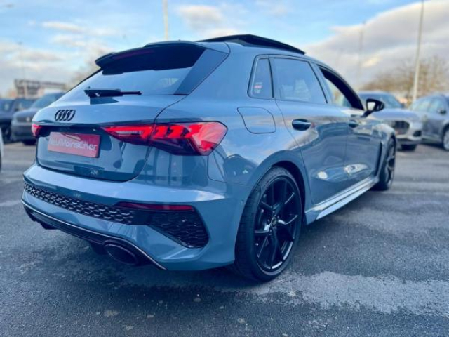 AUDI RS3 SPORTBACK 2.5 TFSI 400cv S-tronic MALUS INCLUS + Toit panoramique + Matrix LED
