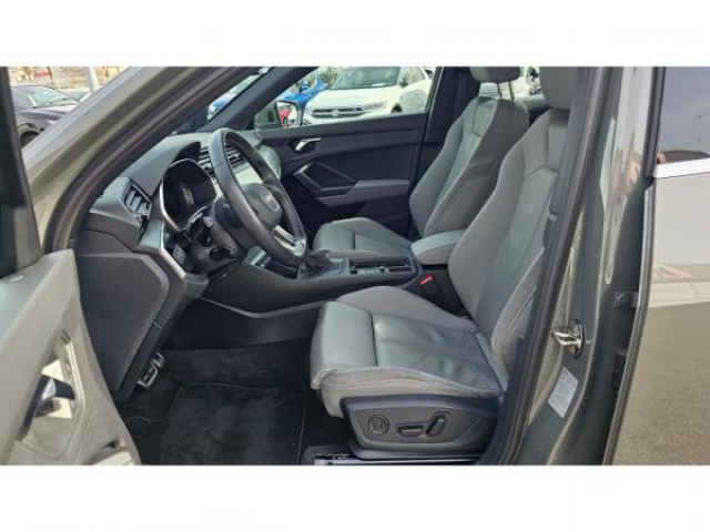 AUDI Q3 SPORTBACK Design 35 TDI 150cv S-tronic + Toit ouvrant + Camera de Recul + Pack Intérieur S-line