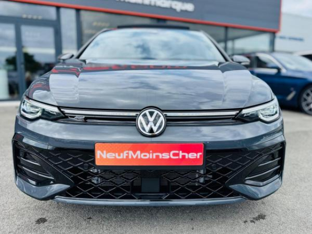 VOLKSWAGEN GOLF R-Line 2.0 TDI 150cv DSG7 + Toit panoramique + JA18 YORK + Pack Hiver + NEUF 0KM