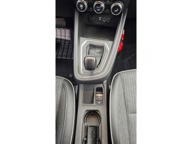 RENAULT CLIO Intens 1.0Tce 90cv X-Tronic + GPS avec écran 9,3 + Camera 360 + Pack Vision + JA17