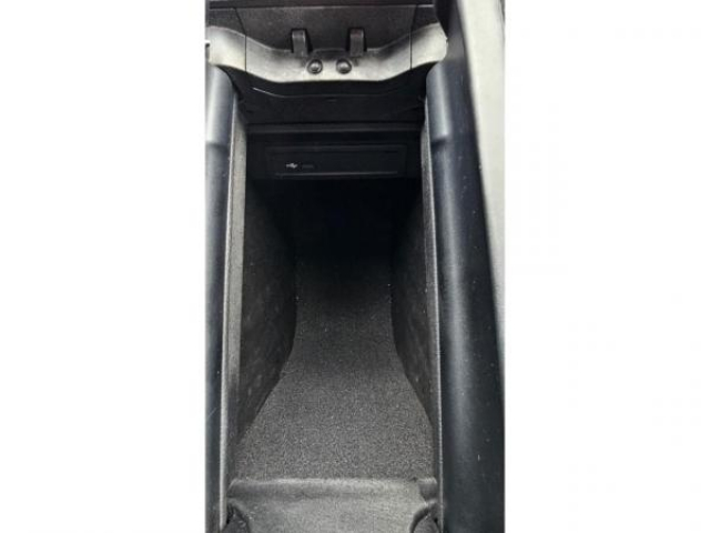 MERCEDES CLASSE B Style Line 180d BVA 7G-DCT + Pack stationnement camera + Pack rétroviseur + Grand GPS