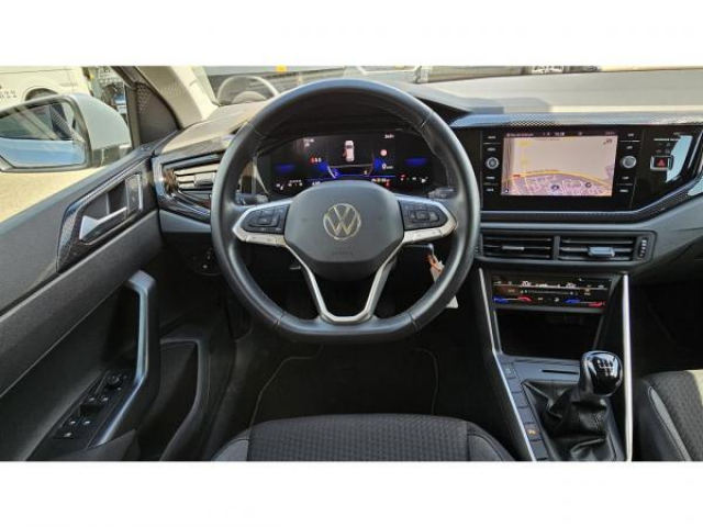 VOLKSWAGEN POLO Life 1.0 TSI 95cv + Climatisation automatique + Vitres arrière surteintées