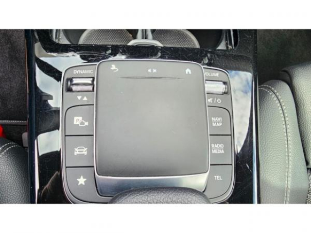 MERCEDES CLASSE A BERLINE Business Line 180D BV 7G-DCT Inclus CAMERA DE RECUL + CARPLAY
