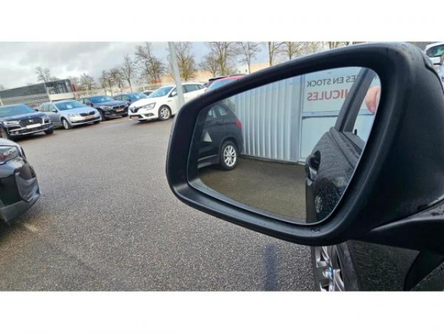 BMW SERIE 1 Advantage 116dA + Carplay + Radar AV et AR + Régulateur de vitesse + Ja16