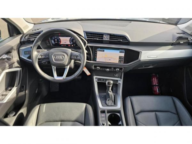 AUDI Q3 35 TDI 150cv S-tronic + Sellerie Cuir + Sieges AV Chauff + Virtual Cockpit + Hayon Elec + RS