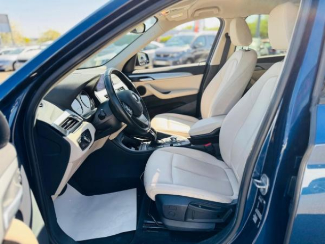BMW X1 BUSINESS sDrive 18dA + Sellerie Cuir