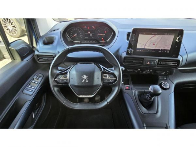 PEUGEOT RIFTER ALLURE 1.5 BlueHDi 130cv + Grip Control + Attelage + Navigation