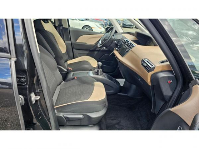 CITROEN GRAND C4 PICASSO Intensive 1.6 HDi 115cv 7 Places + Attelage + Roue de Secours