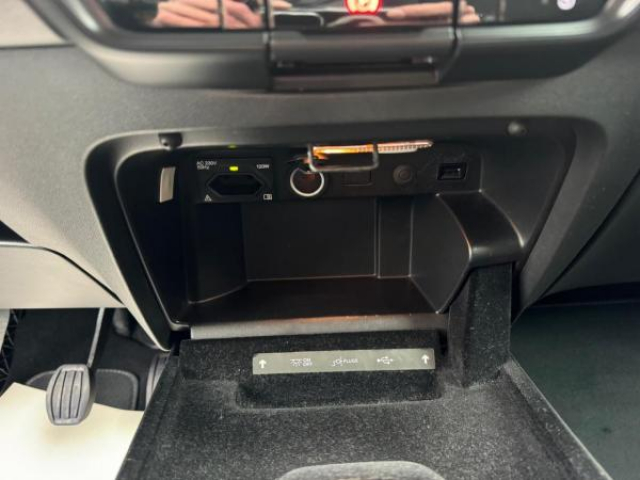 CITROEN GRAND C4 SPACETOURER BUSINESS 1.5 BlueHDi 130cv + Vitres latérales et arrière surteintées + RS