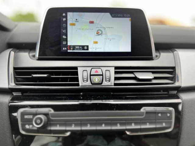 BMW serie 2 gran tourer Advantage 216d 116cv 7 Places + Attelage + Sièges AV chauffants + Intérieur Cuir