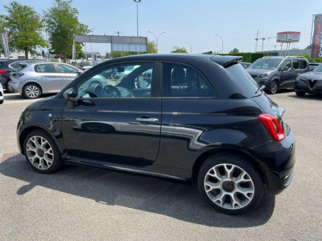 FIAT 500 Finition S 1.2 69cv + Jantes 16 + Navigation