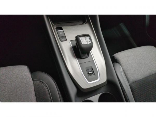 NISSAN QASHQAI N-Connecta 1.3 Mild Hybrid 158cv BVA Xtronic + Pack Hiver + NEUF 0KM