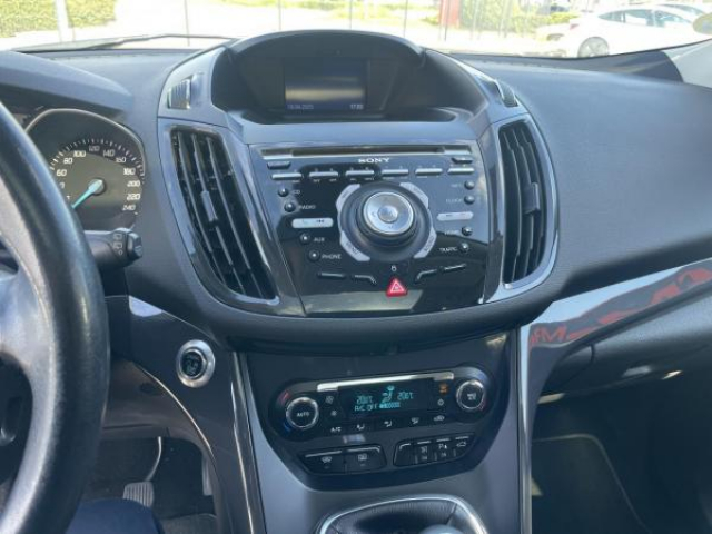 FORD KUGA 2.0 TDCi - 140 4x2  Sport Platinium