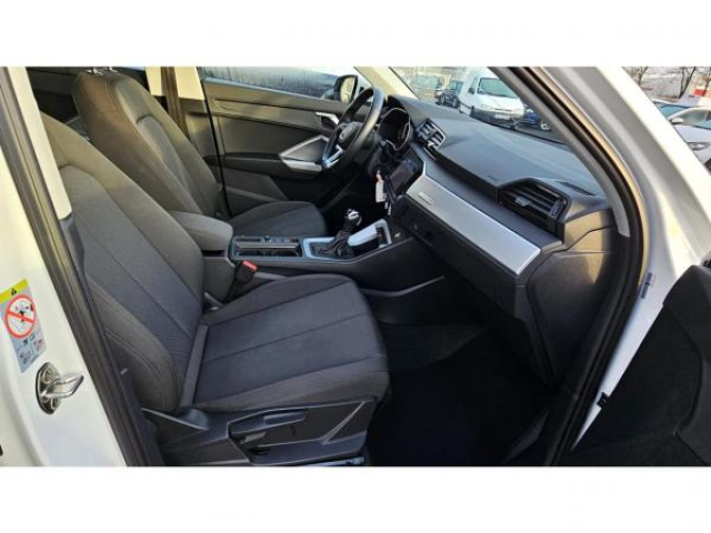 AUDI Q3 SPORTBACK DESIGN 35 TDI 150cv S-tronic + PHARES A LED + CAMERA DE RECUL + SIEGES AV CHAUFFANT + JA19