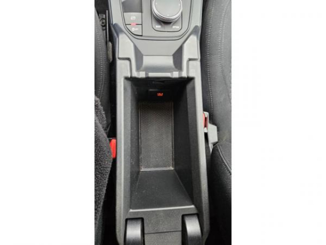 BMW SERIE 1 Advantage 116d + Carplay + Radar AV et AR + Régulateur de vitesse + JA 548