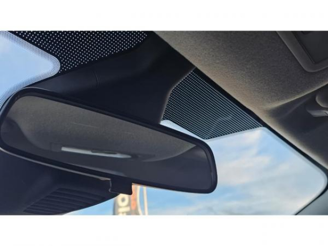 FORD FIESTA Trend 1.1i 85cv + Climatisation automatique