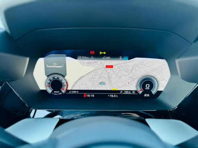 AUDI A3 SPORTBACK 30 TFSI 110cv + Sellerie Cuir Blanc + sièges avant chauffants
