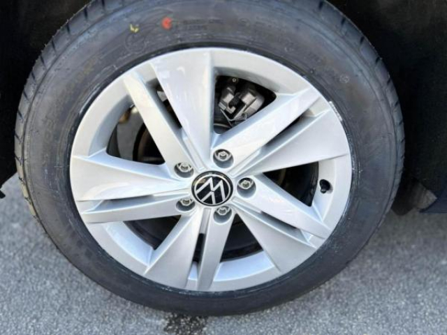 VOLKSWAGEN GOLF TrendLine 1.6 TDI BlueMotion 105cv 1ère Main + Toit ouvrant électrique + GPS + RS
