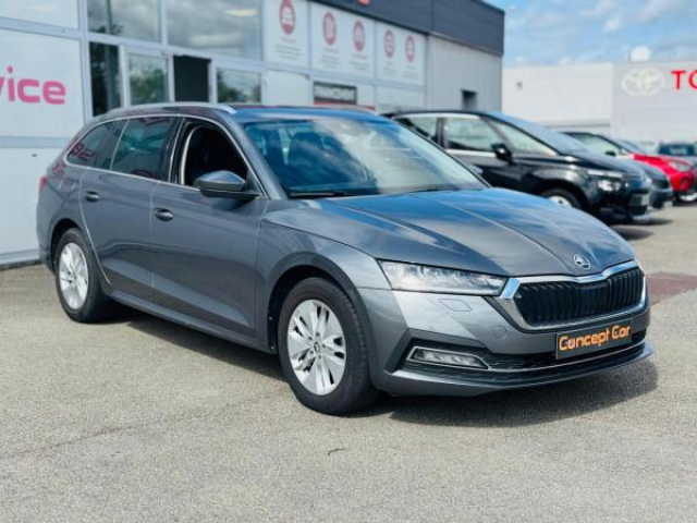 SKODA Octavia combi Ambition 2.0 TDI 116cv DSG7 + Camera de Recul + Sieges AV Chauffant + Roue de Secours