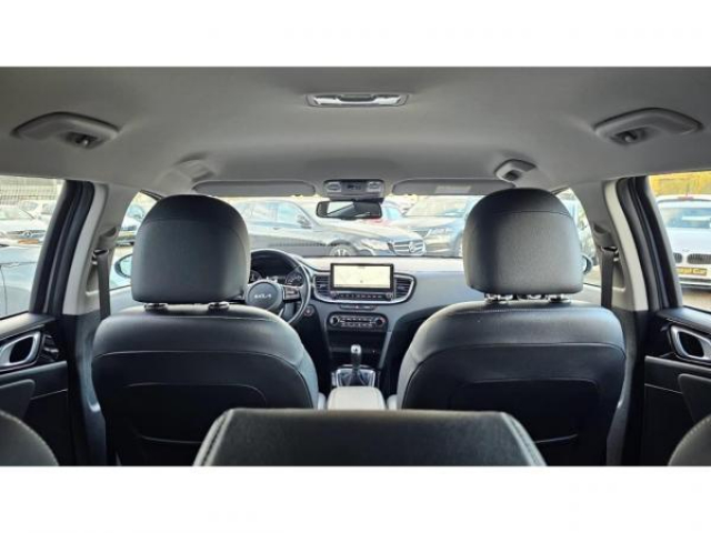 KIA CEE D SPORTSWAGON 1.6 CRDi MHEV 136cv PULSE