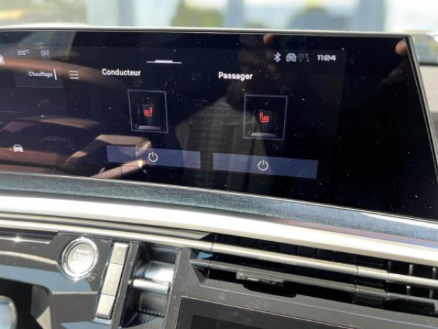 PEUGEOT 3008 GT Hybrid 136cv e-DCS6 + NEUF 0KM