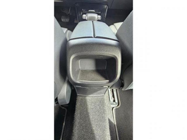 MERCEDES CLASSE A BERLINE Business Line 180D BV 7G-DCT Inclus CAMERA DE RECUL + CARPLAY