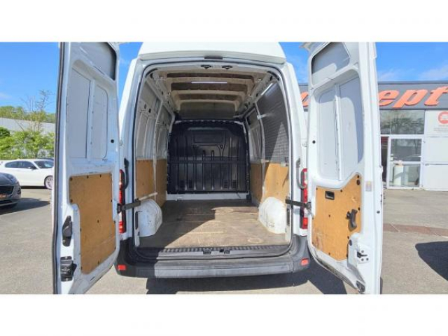 RENAULT MASTER Grand Confort F3500 L2H3 2.3 dCi 125cv Traction + TVA RECUPERABLE