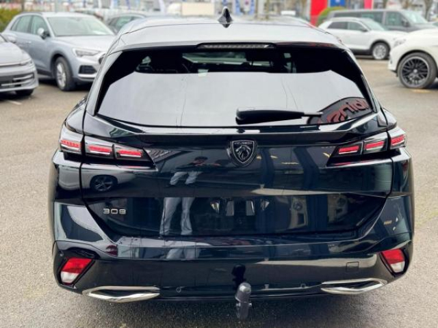 PEUGEOT 308 SW Allure 1.5 BlueHDi 130cv EAT8 + Camera 360 +Sieges AV Chauffants + ADML + Attelage