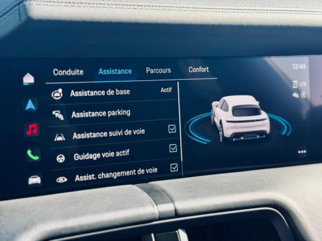 PORSCHE Taycan Cross Turismo 4  Exclusive Manufaktur 93,4 kWh 476cv + MATRIX + Ecran Passager + Toit pano + Pack Chrono