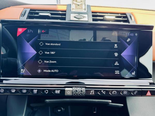 DS DS 7 CROSSBACK So Chic 1.5 BlueHDi 130cv EAT8 Inspiration OPERA + Toit pano + Hifi Focal + Night Vision + Led
