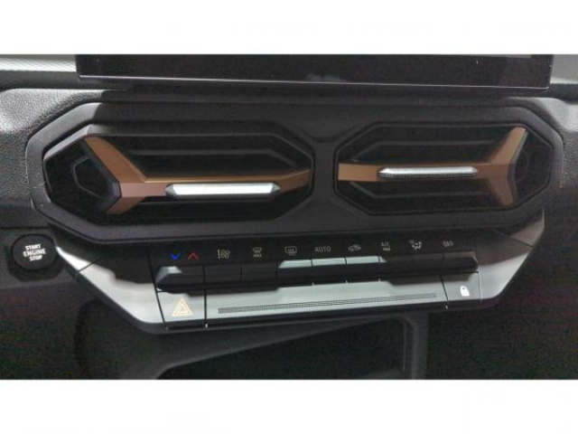DACIA DUSTER EXTREME 1.2 TCe 130cv 4X4 + PACK TECHNO + PACK CITY + PACK COLD + NEUF 0KM