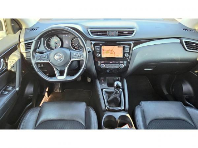 NISSAN QASHQAI 4x4 N-Connecta Intelligent 1.7 dCi 150cv inclus Camera 360 + Attelage