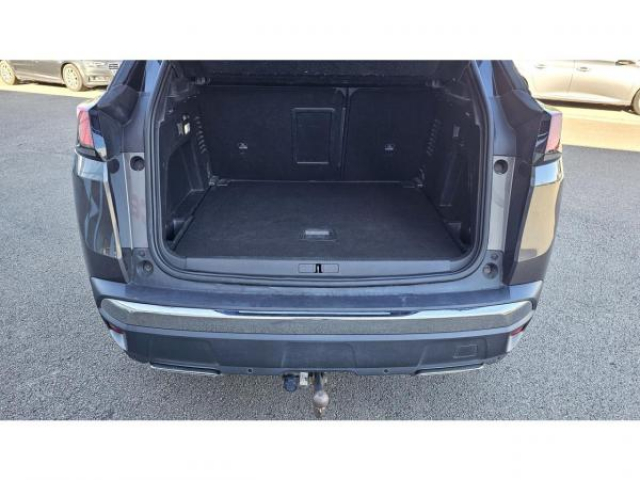 PEUGEOT 3008 GT Line 1.5 BlueHDi 130cv EAT8 + Advanced Grip Control + Pack city 2 + Pack Drive Assist