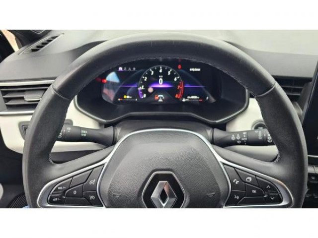 RENAULT CLIO Techno 1.0 Tce 90cv inclus camera de recul + Pack Full Screen + Radar AV