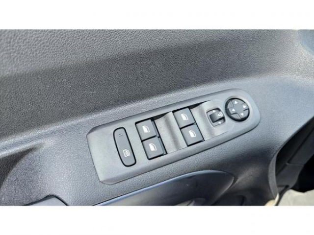 PEUGEOT RIFTER ALLURE 1.5 BlueHDi 130cv + Grip Control + Attelage + Navigation