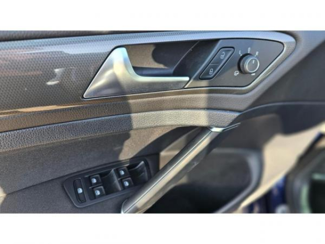 VOLKSWAGEN GOLF IQ.Drive 1.6 TDI 115cv