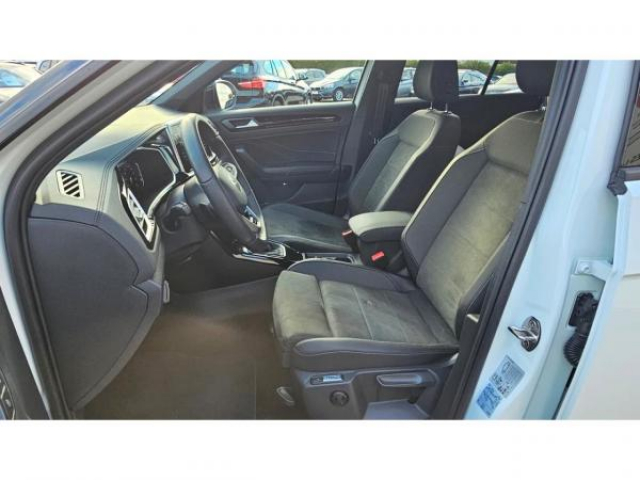 VOLKSWAGEN T-ROC R-Line 2.0 TDI 150cv DSG7 + Matrix LED + Sieges Massant Chauffant + Alarme