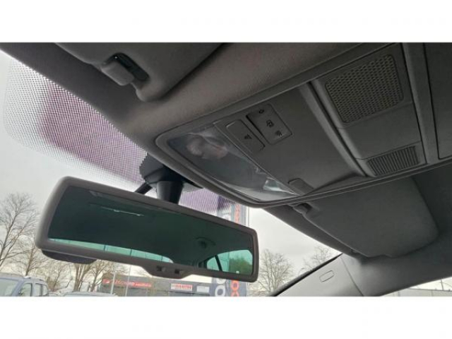 VOLKSWAGEN GOLF plus 1.6 TDI 105cv Team + Caméra de recul + Carplay