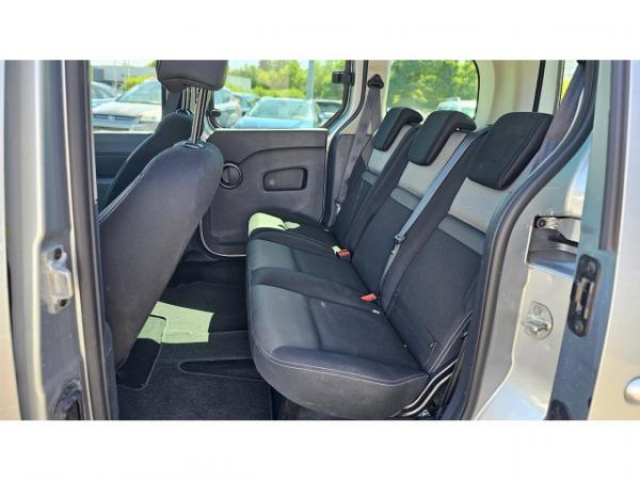 RENAULT KANGOO LIMITED 1.5 Blue dCi 95cv + Attelage + Jantes alliage + Roue de secours