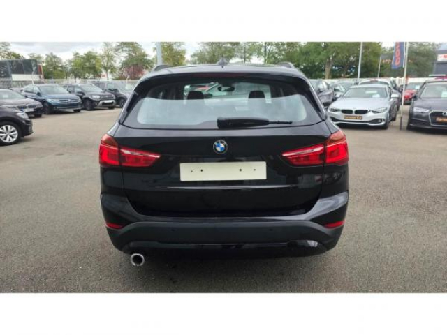 BMW X1 Lounge 16dA + Harman Kardon + Attelage Amovible + Sieges AV Chauffant