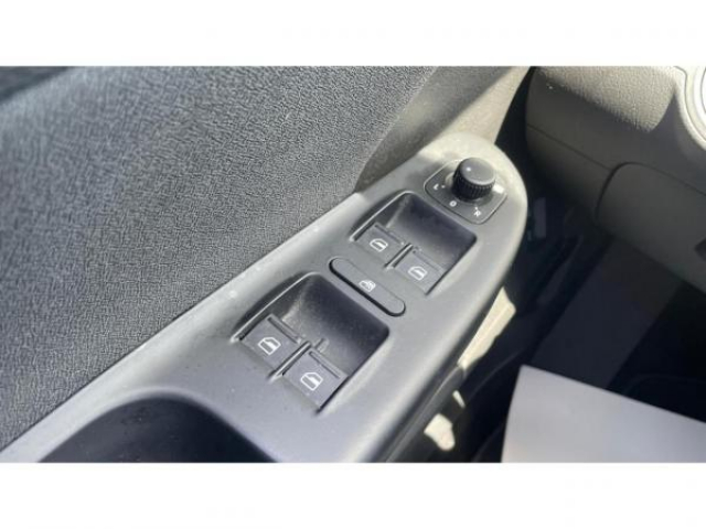VOLKSWAGEN Passat SW 2.0TDI 170cv DSG6 SW + ATTELAGE + CAMERA DE RECUL + PACK HIVER